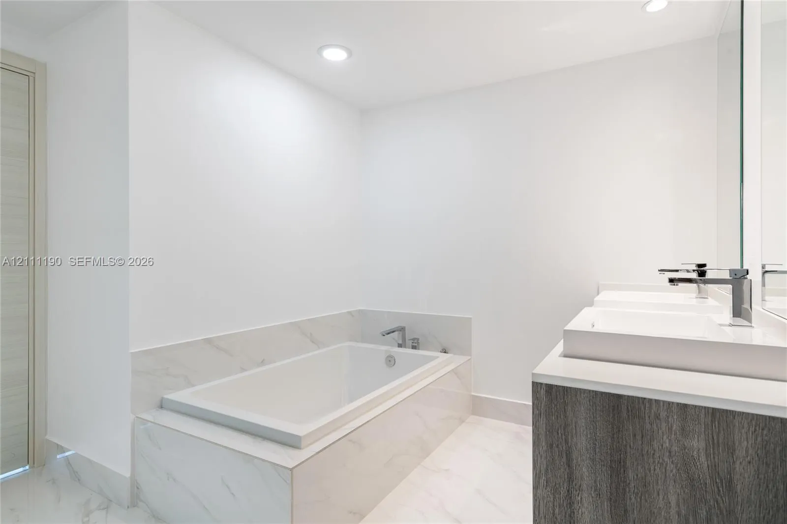 801 S Miami Avenue #1002