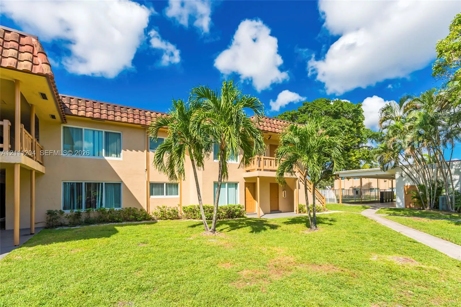 2440 NW 39th Way #202