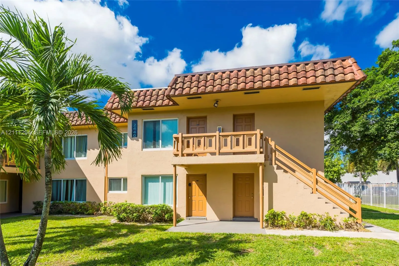 2440 NW 39th Way #202