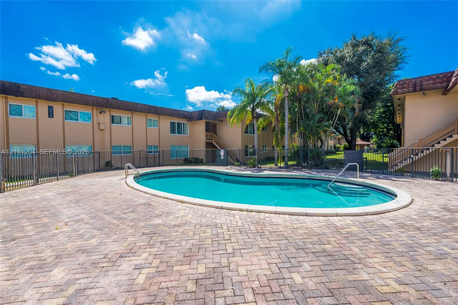 2440 NW 39th Way #202