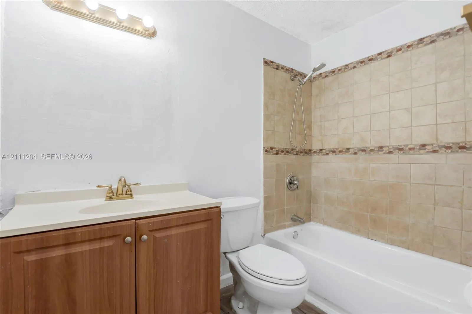 2440 NW 39th Way #202
