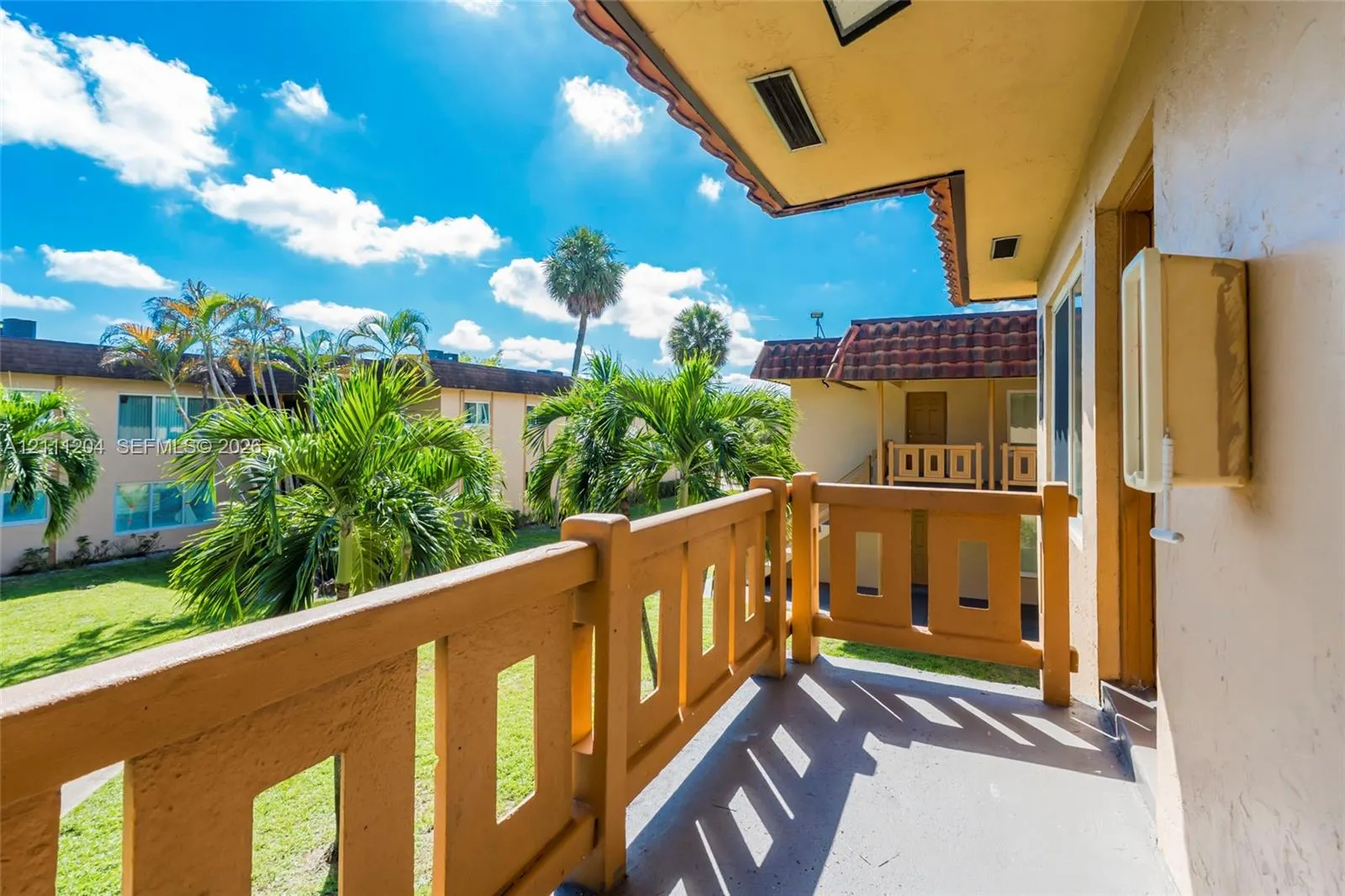2440 NW 39th Way #202