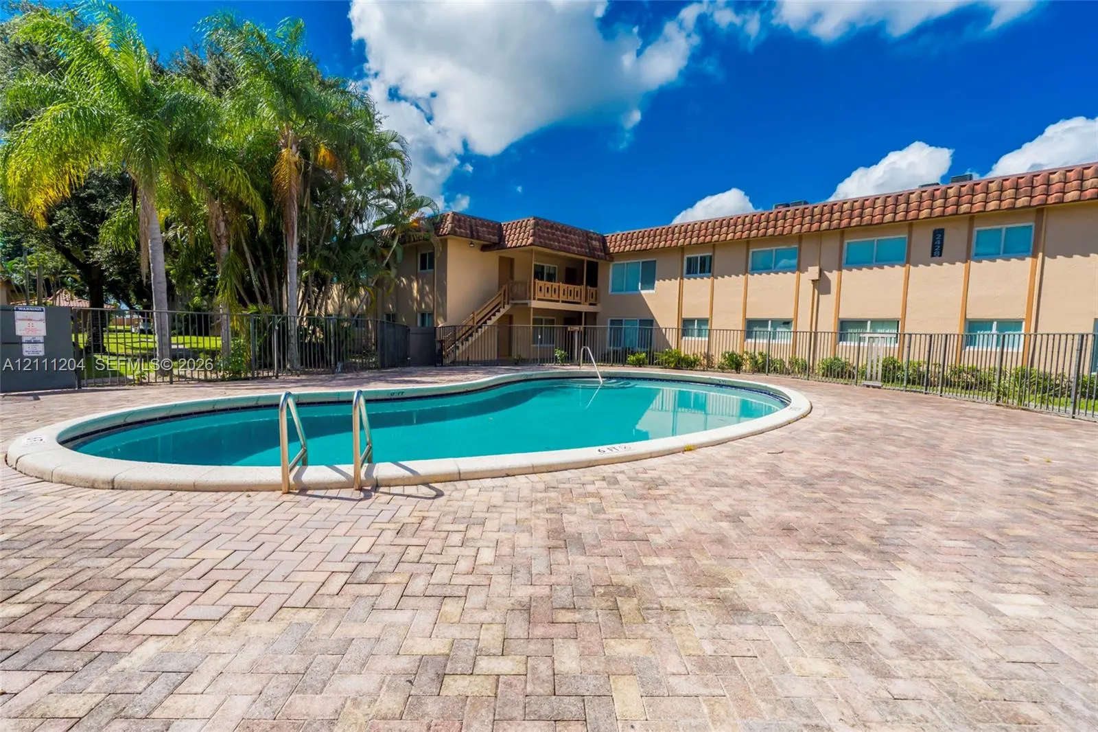 2440 NW 39th Way #202