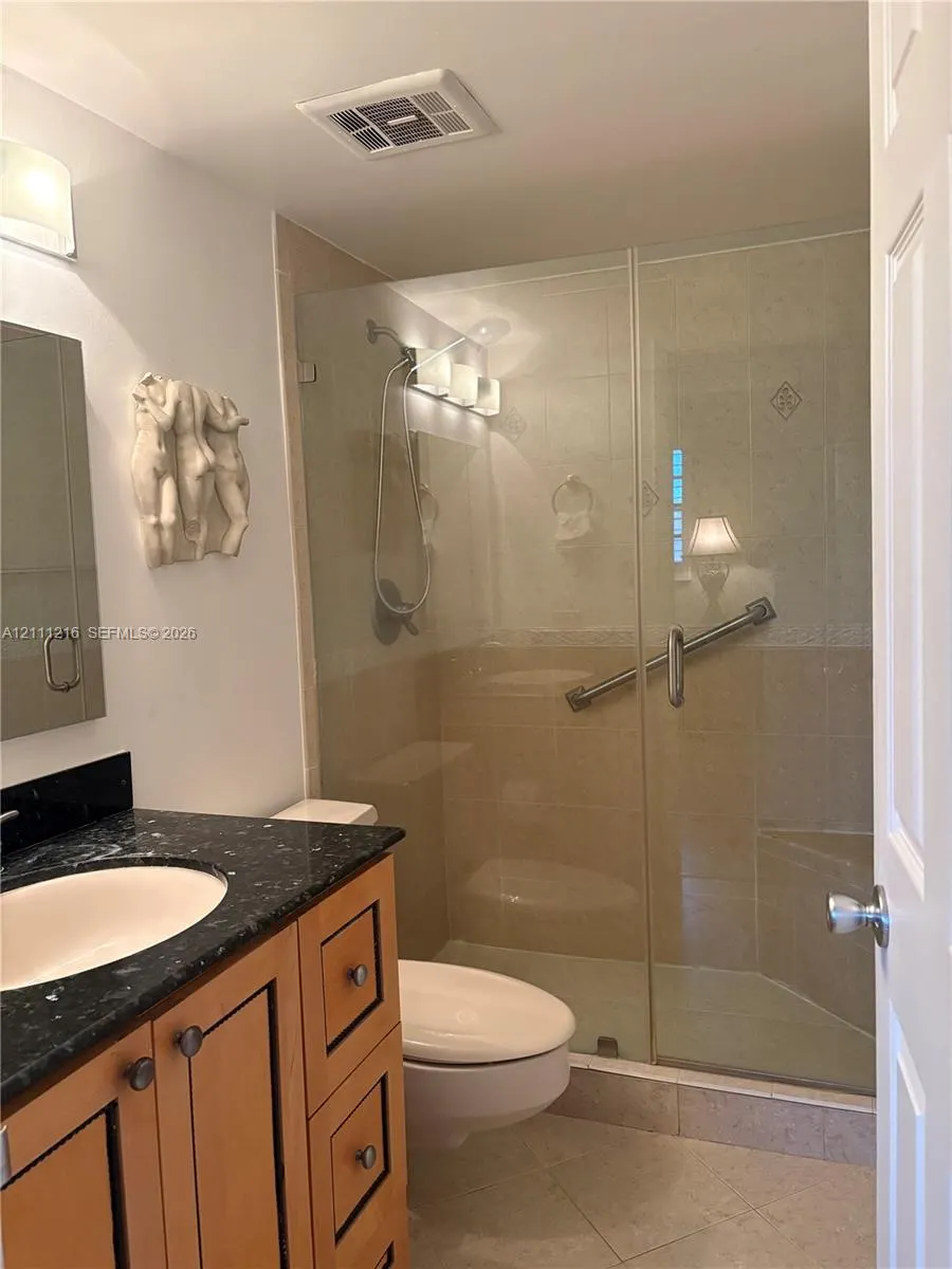 525 Coral Way #303