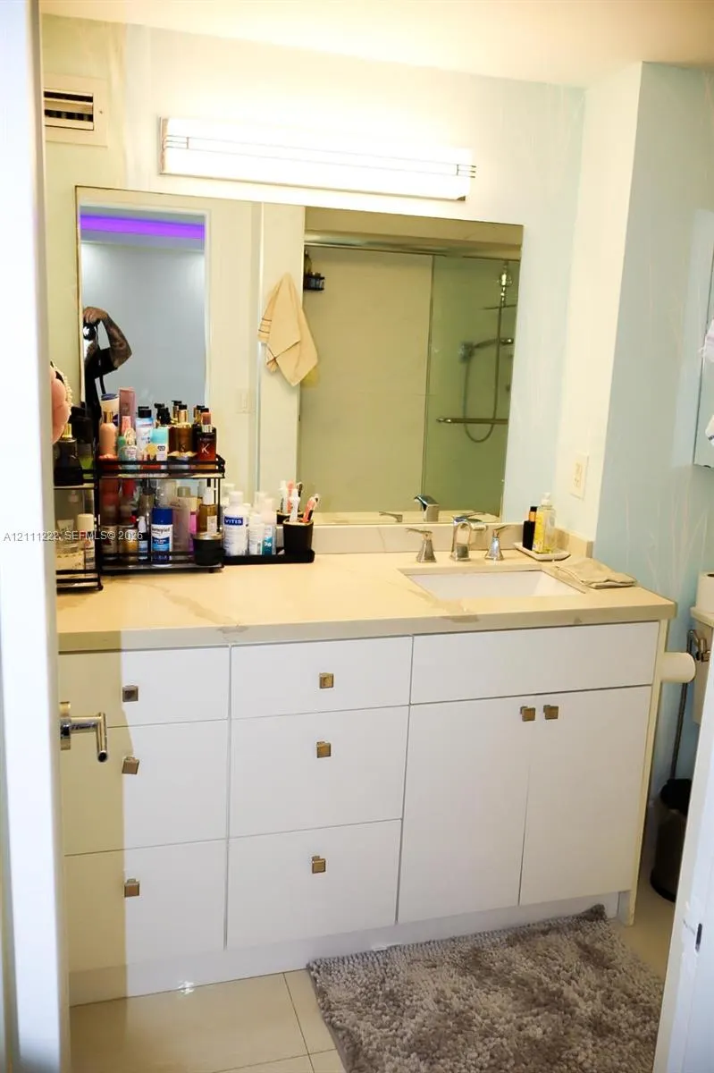800 West Avenue #426