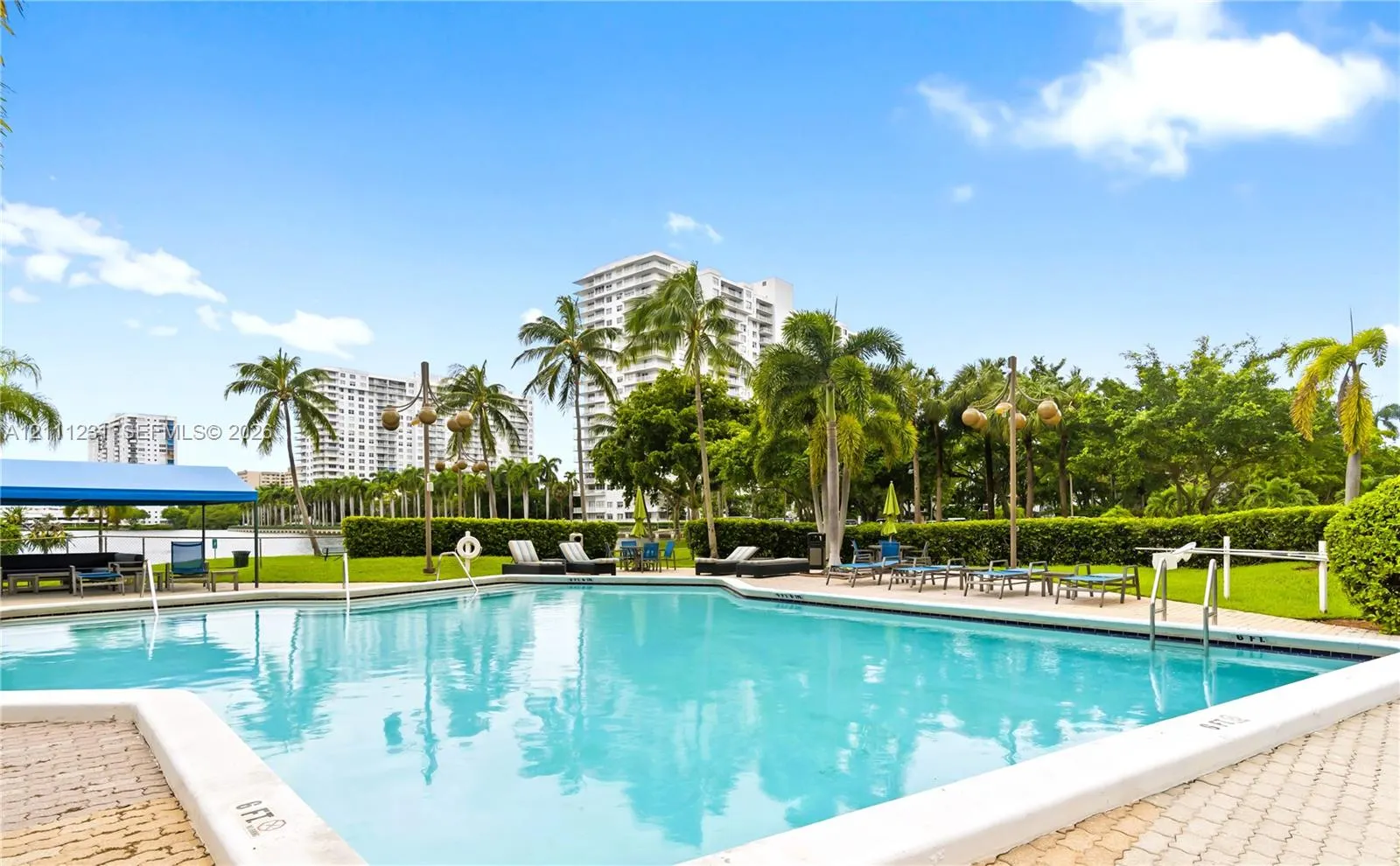 18151 NE 31st Court #1701