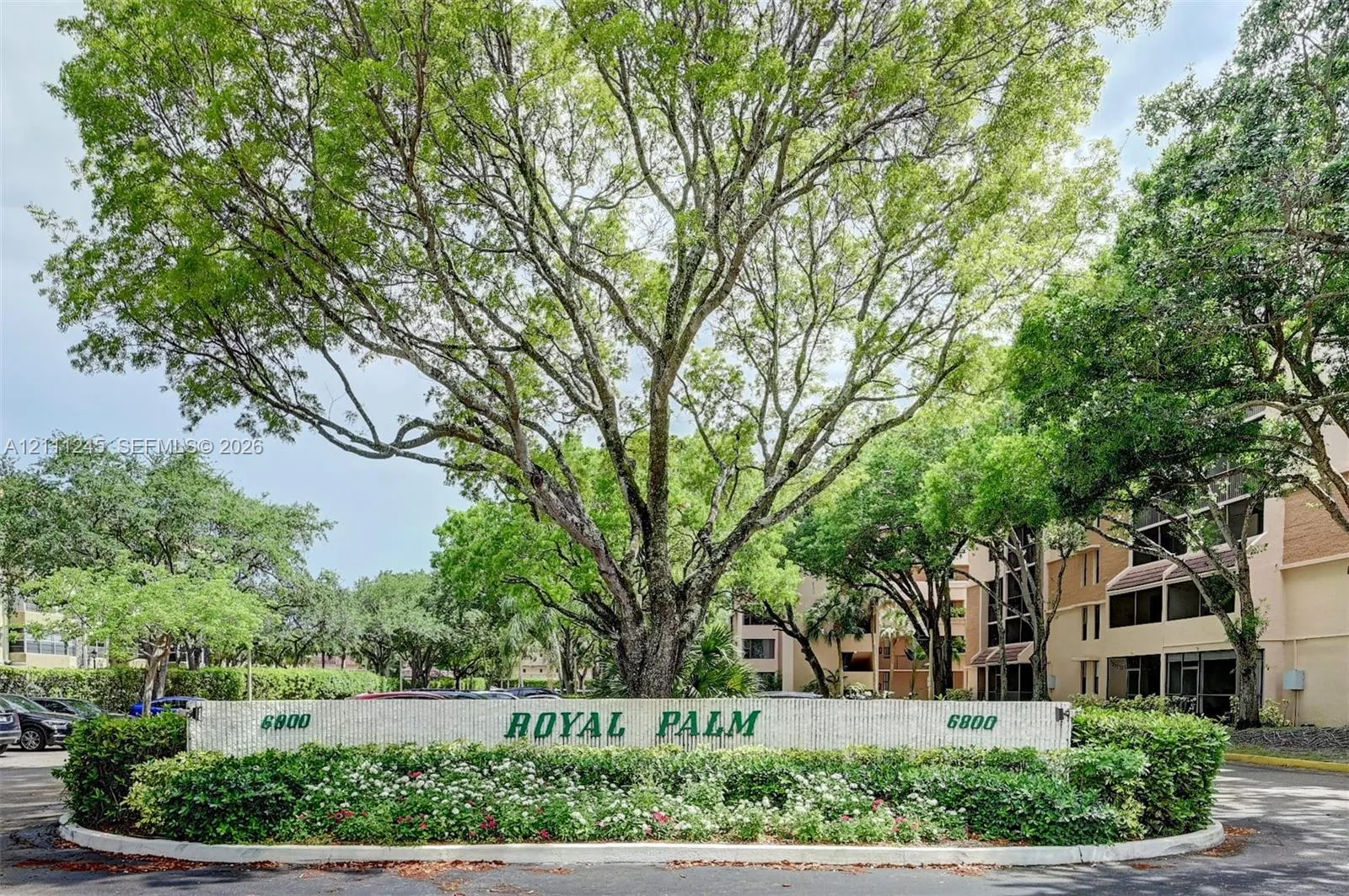 6800 Cypress Road #506