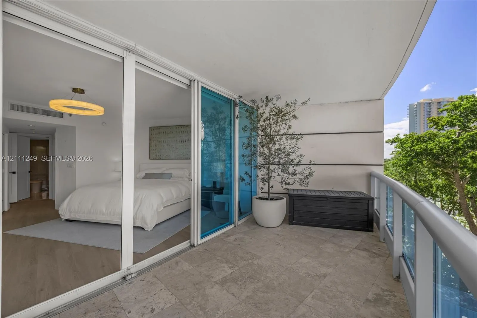 2127 Brickell Avenue #706