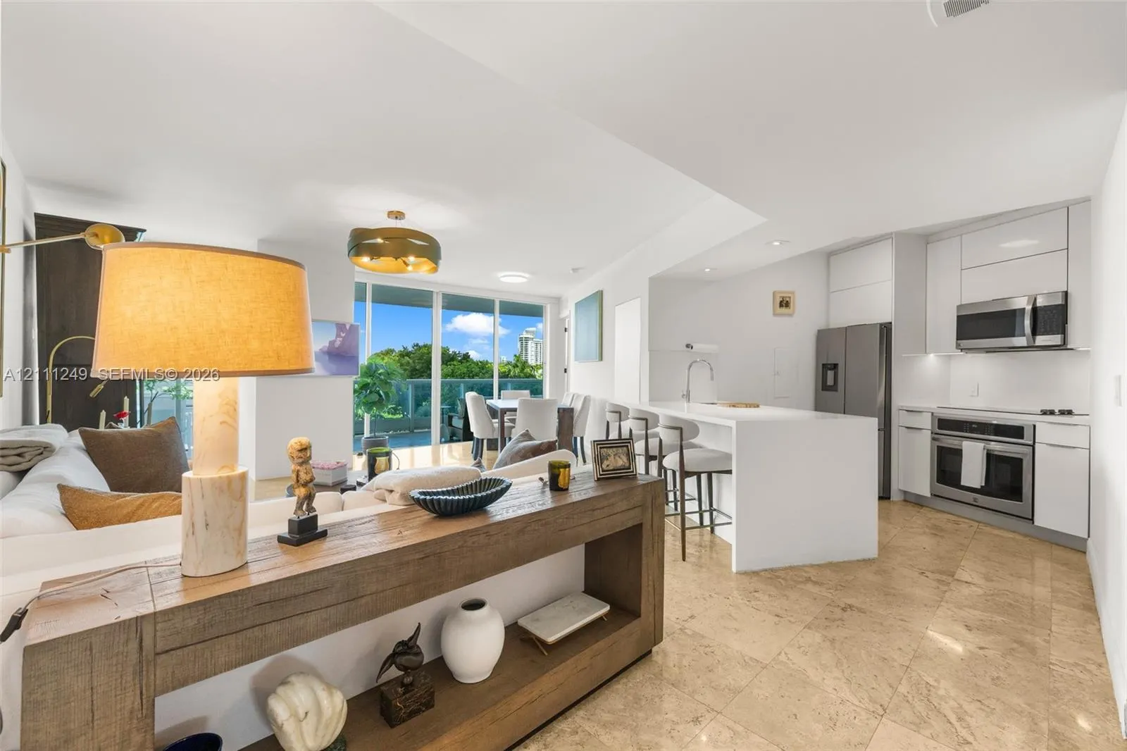 2127 Brickell Avenue #706