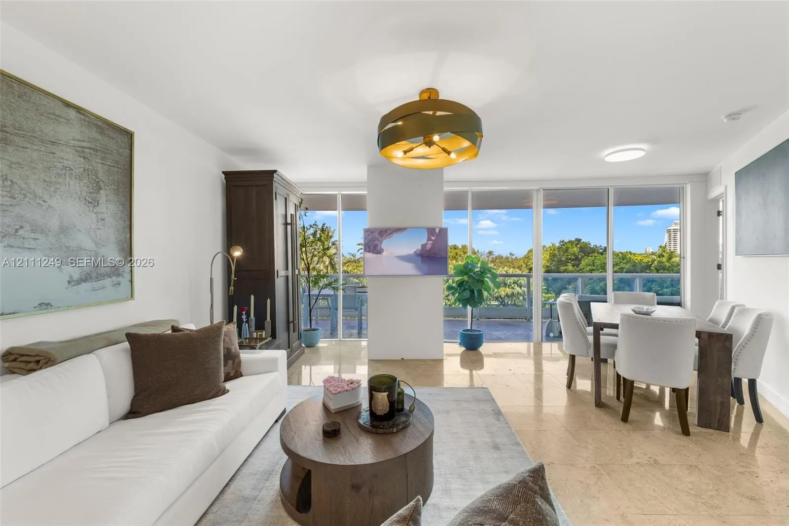 2127 Brickell Avenue #706