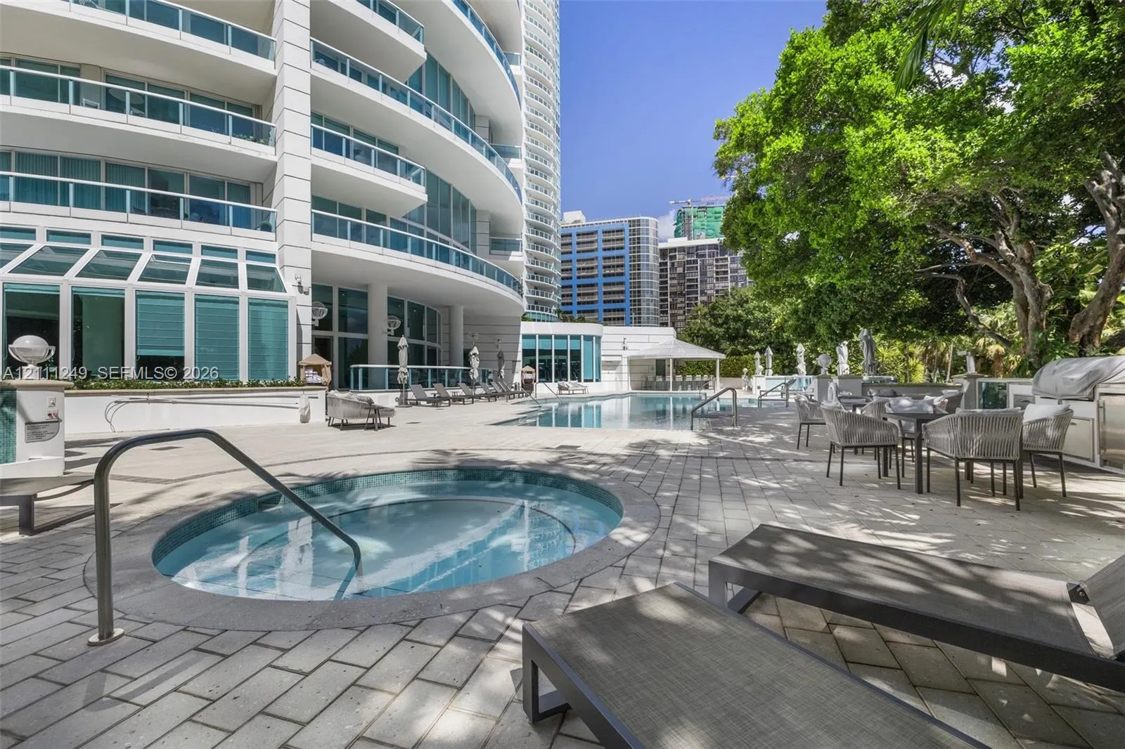 2127 Brickell Avenue #706