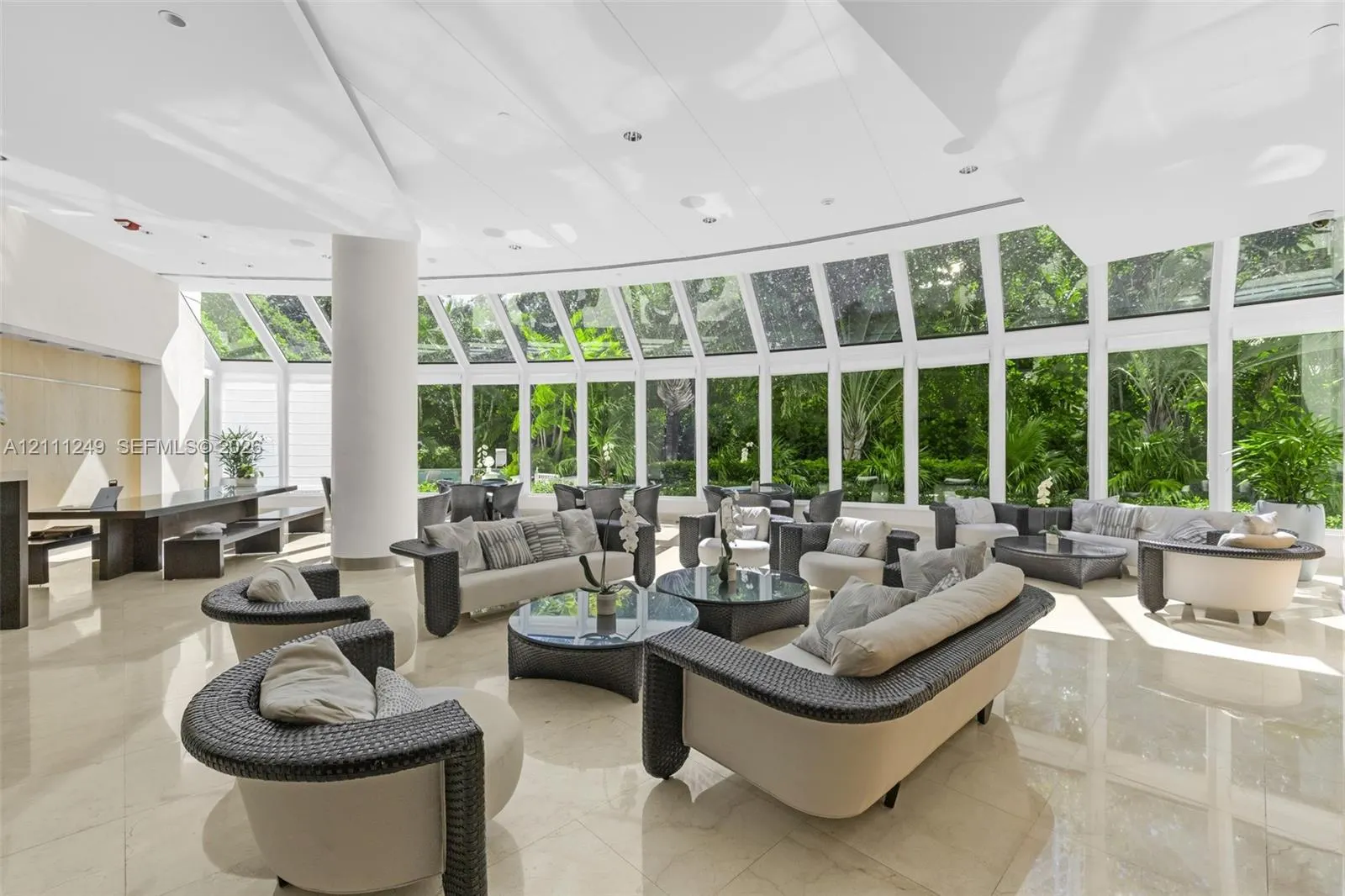 2127 Brickell Avenue #706