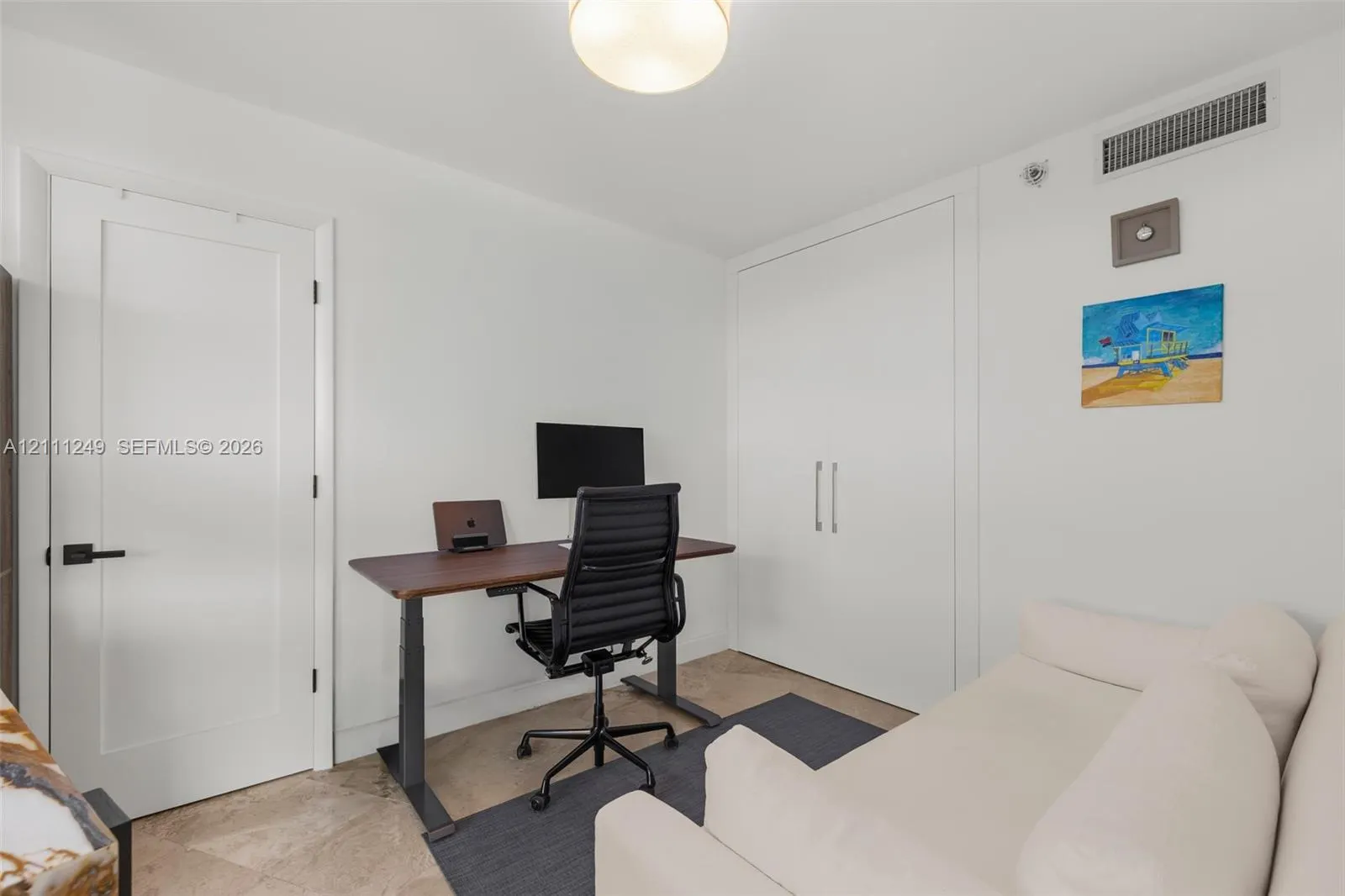 2127 Brickell Avenue #706