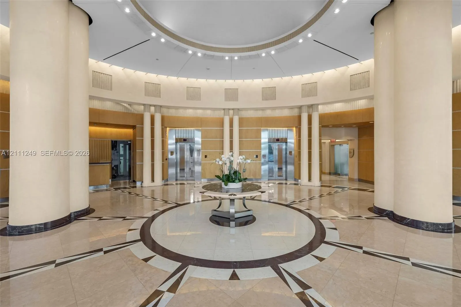 2127 Brickell Avenue #706
