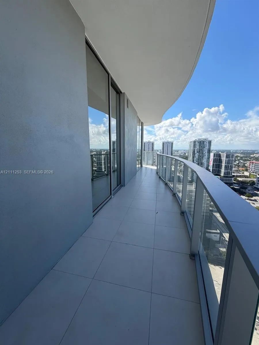 1400 Biscayne Boulevard #2707