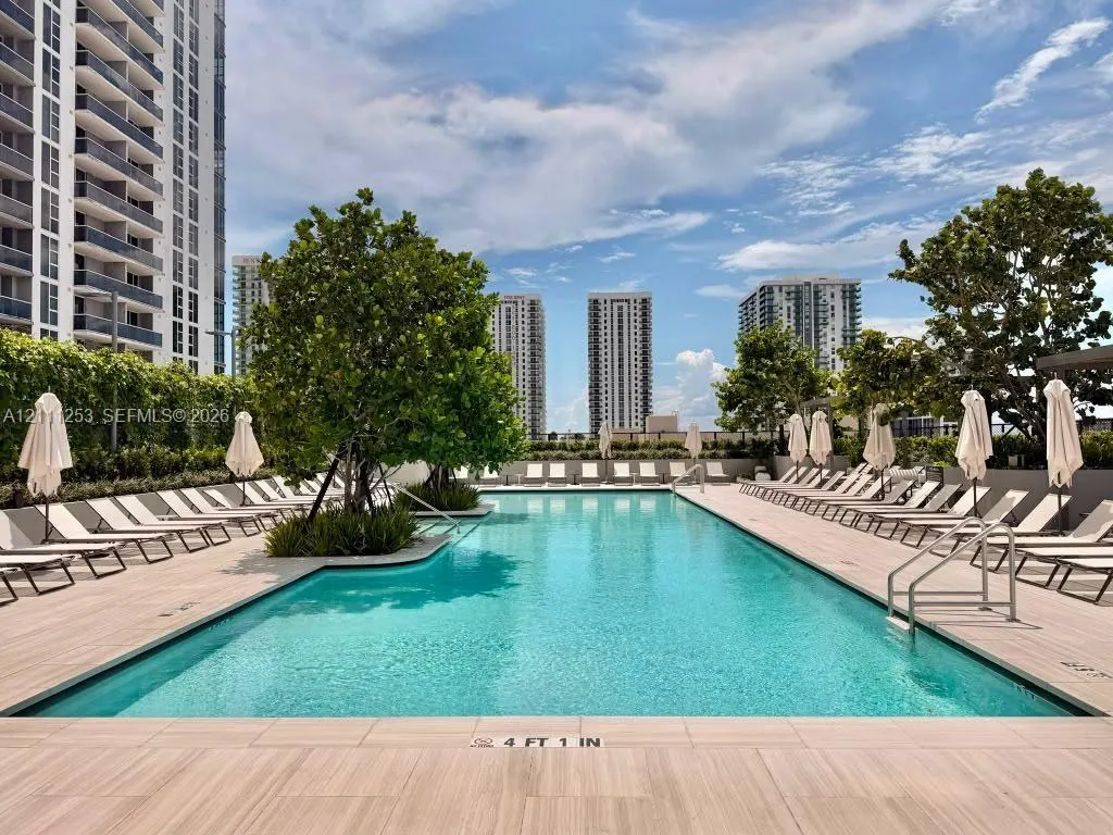 1400 Biscayne Boulevard #2707