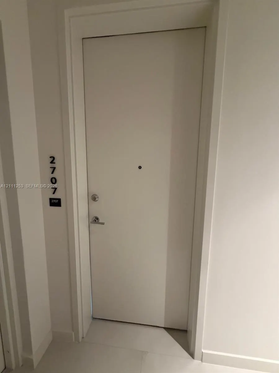 1400 Biscayne Boulevard #2707