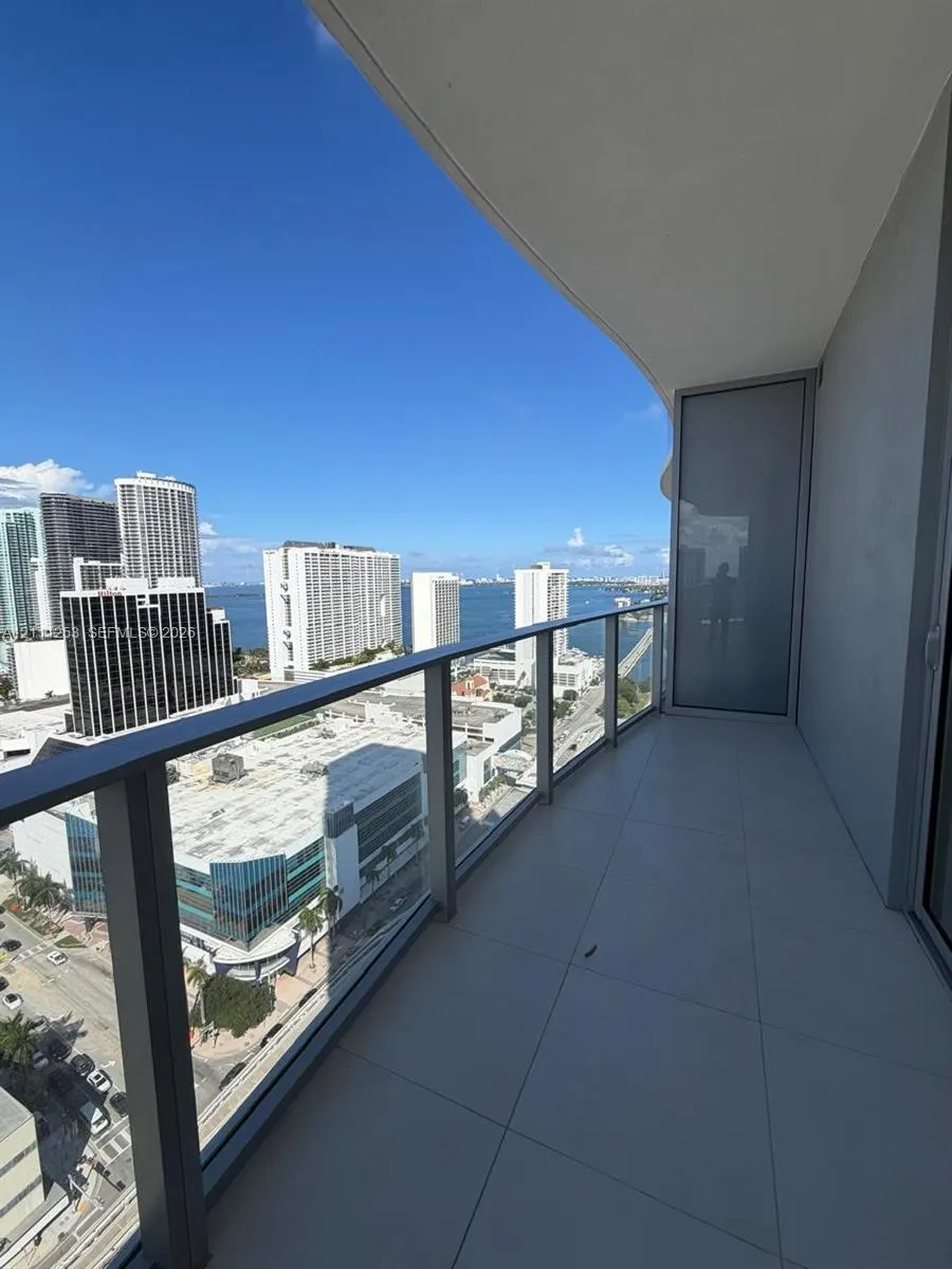 1400 Biscayne Boulevard #2707