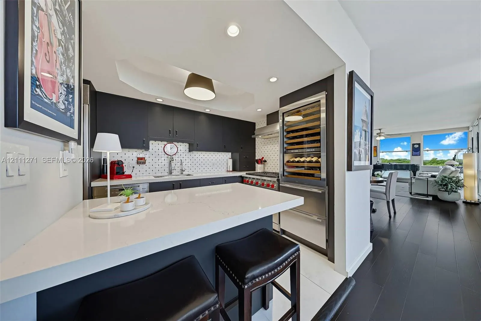 700 Biltmore Way #610