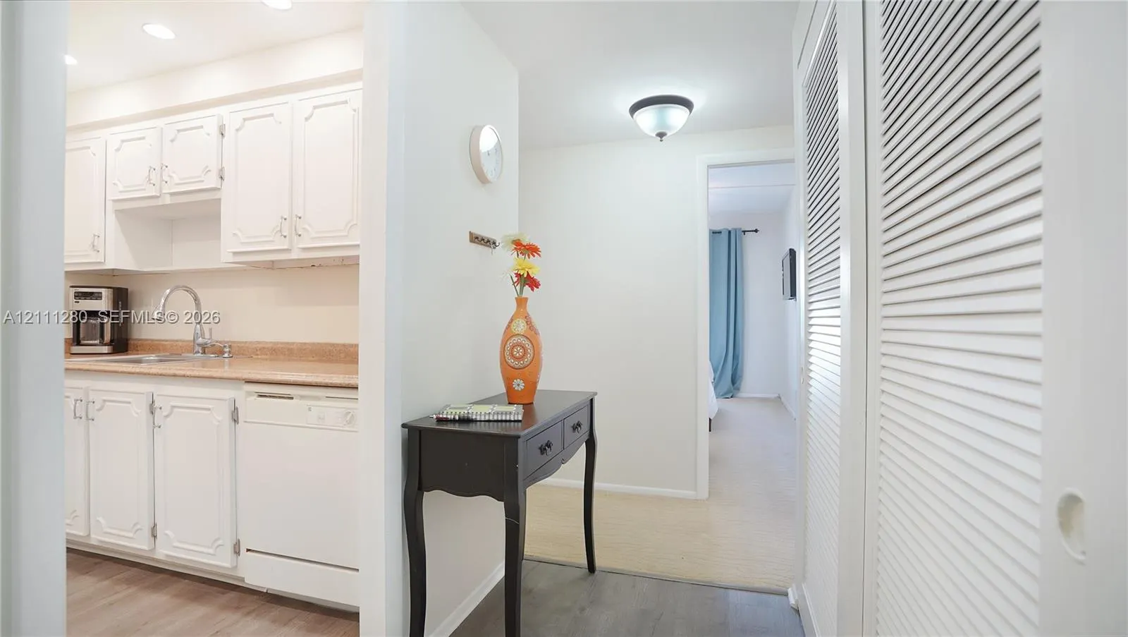 400 N Riverside Drive #305