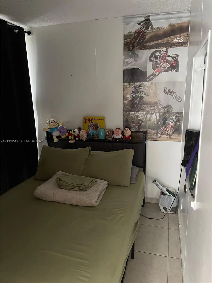 210 172nd Street #323