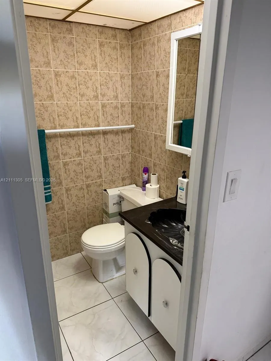 210 172nd Street #529