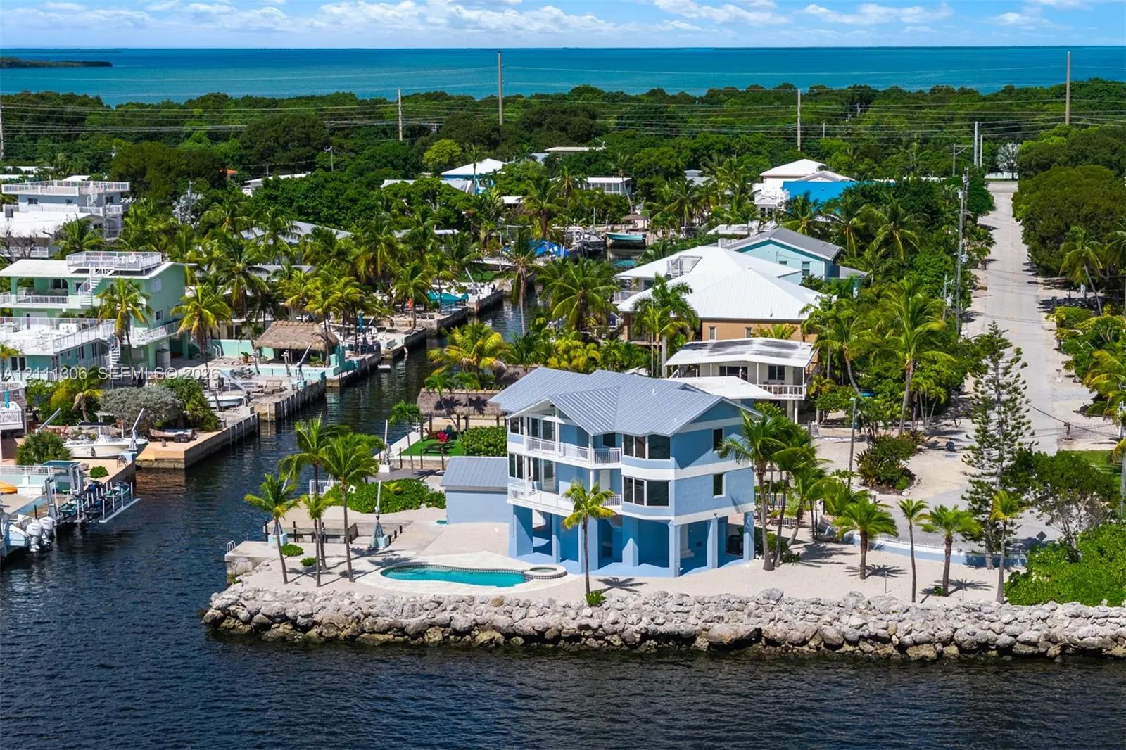 1200 Mockingbird Road