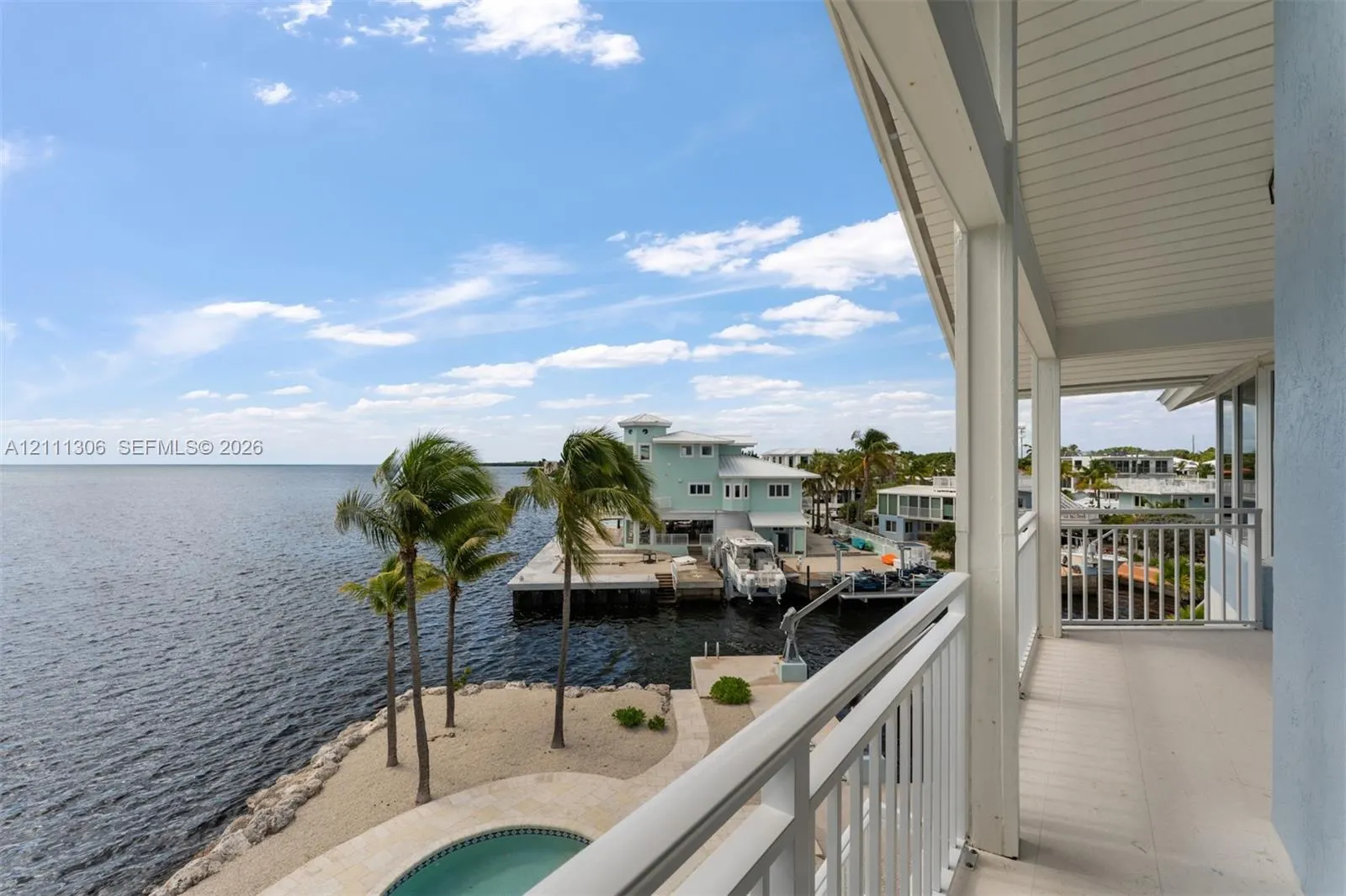1200 Mockingbird Road