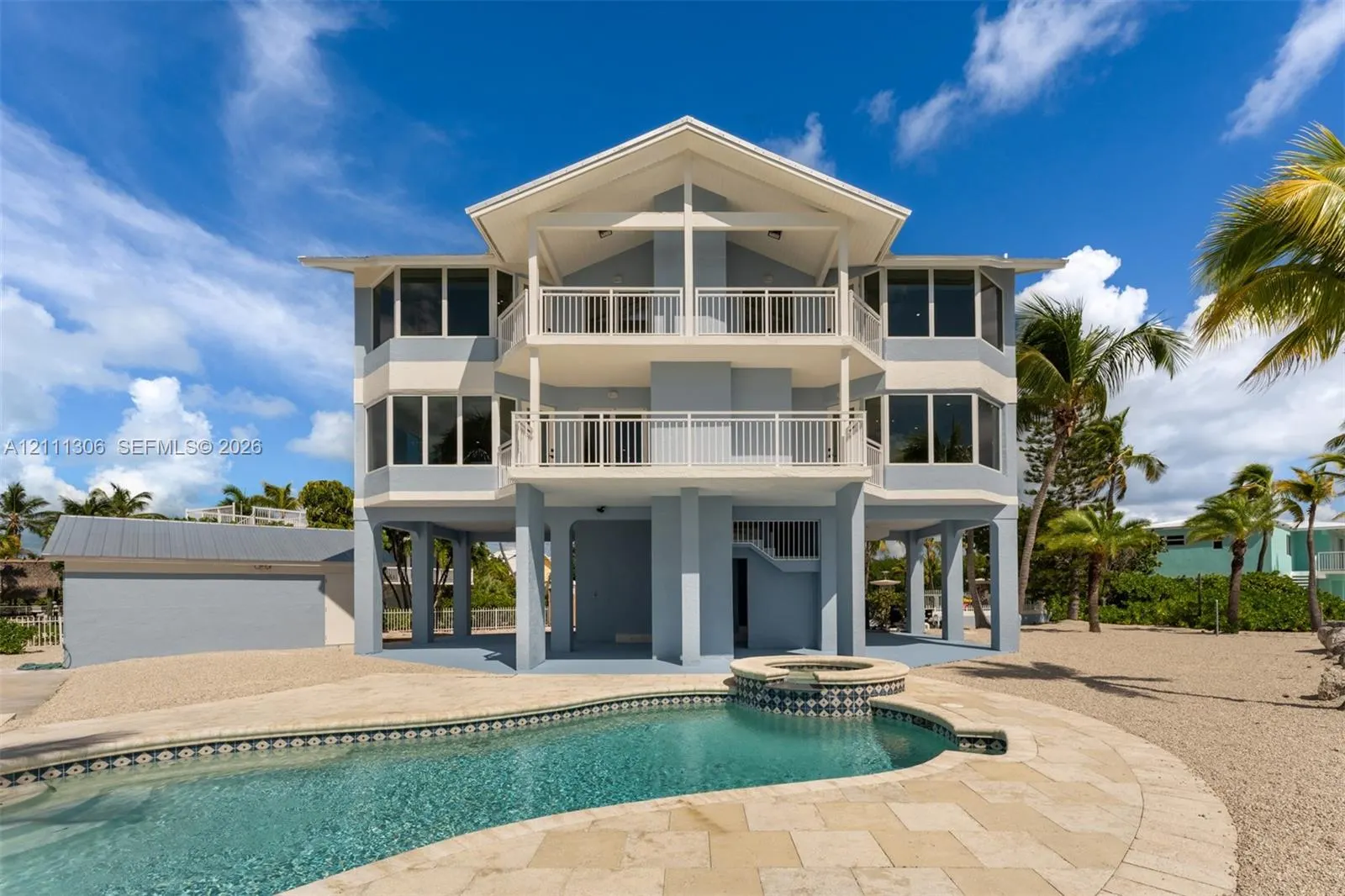 1200 Mockingbird Road