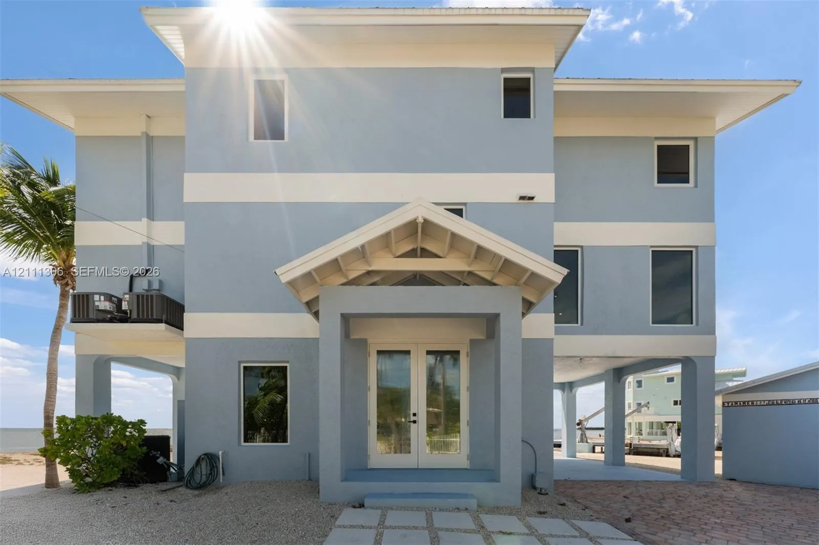 1200 Mockingbird Road