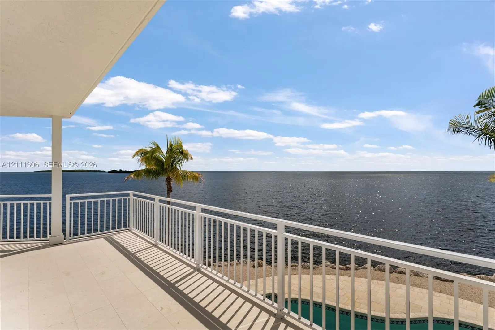 1200 Mockingbird Road
