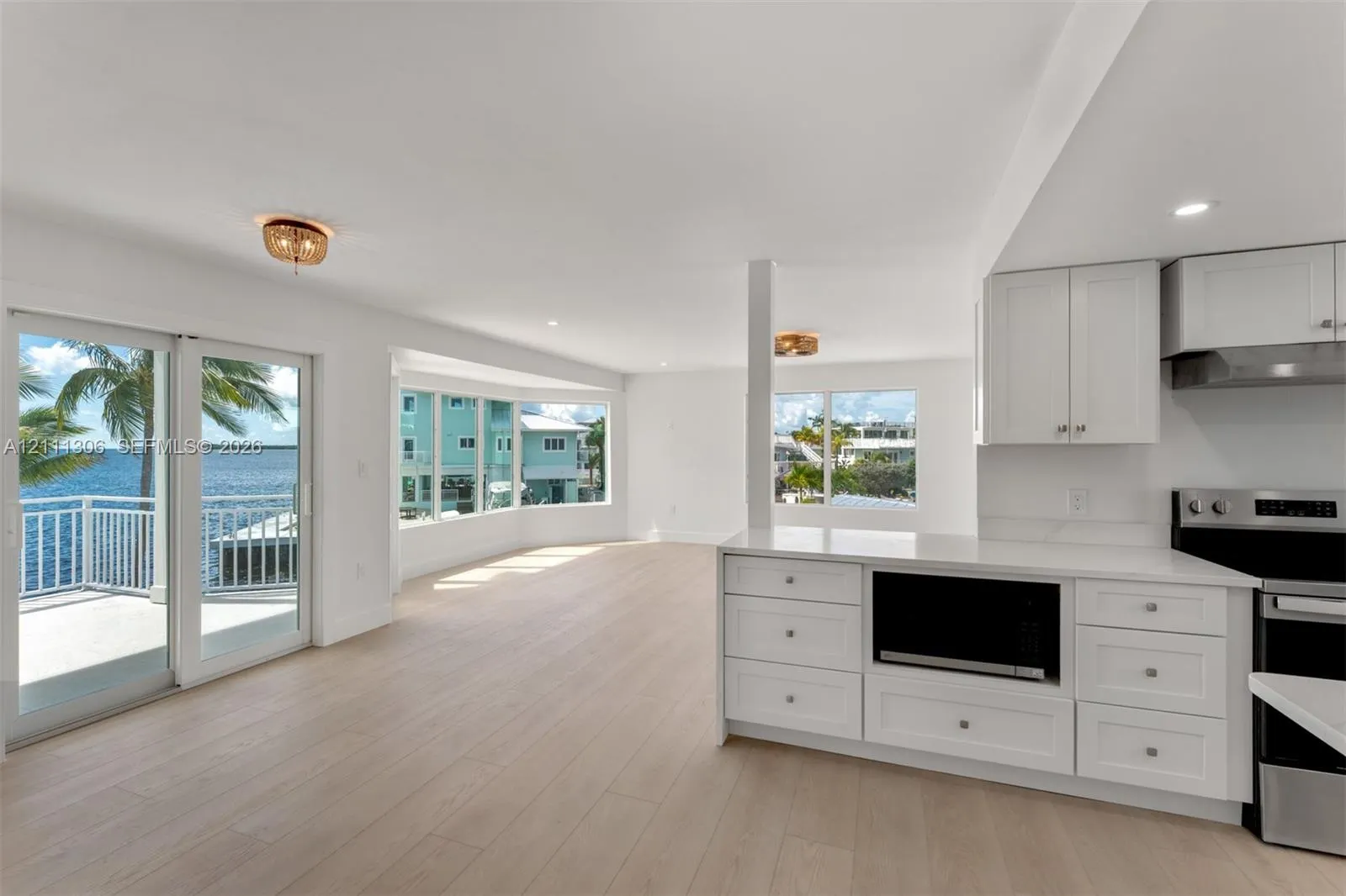 1200 Mockingbird Road