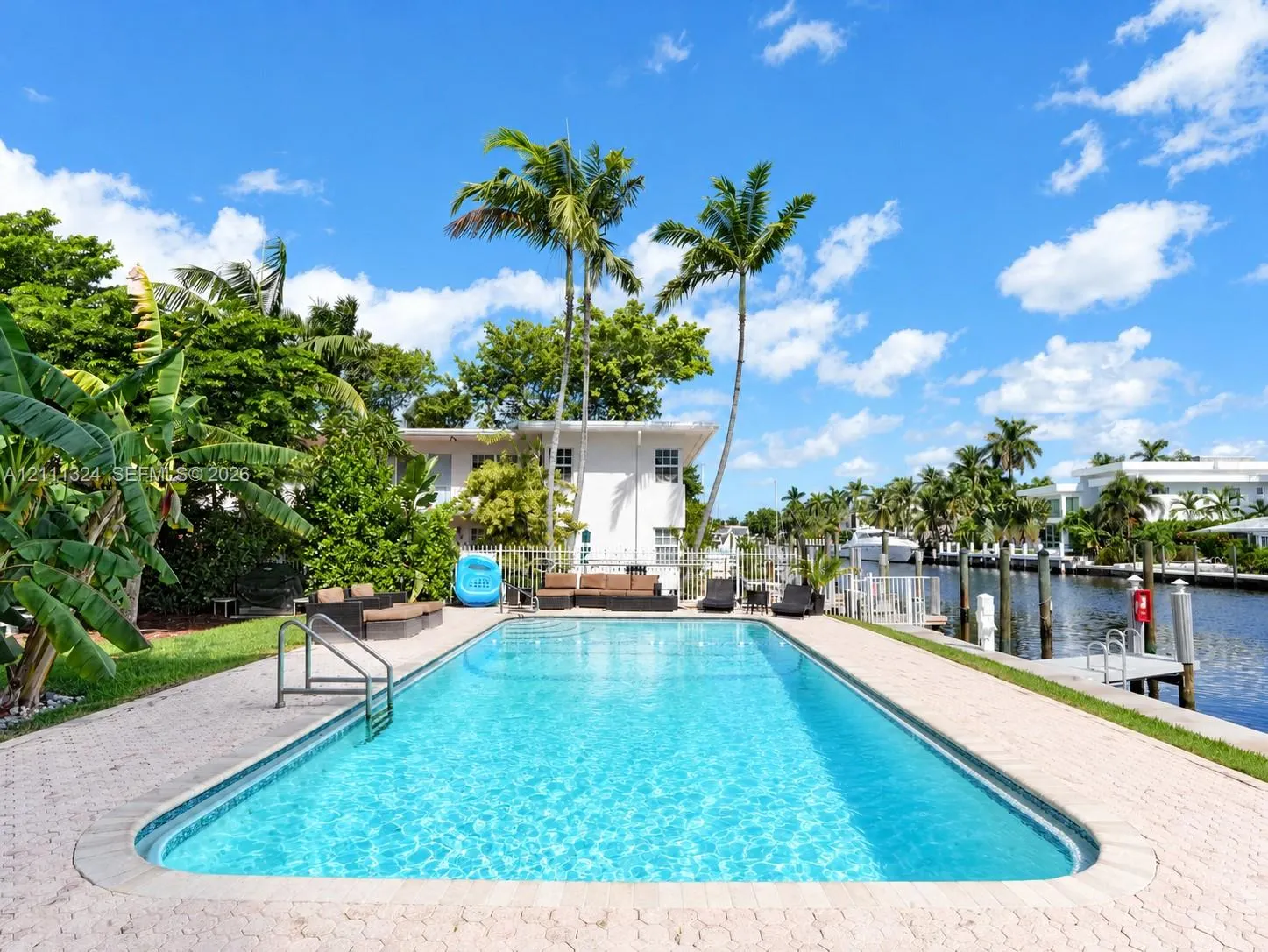 76 Isle Of Venice Drive #G