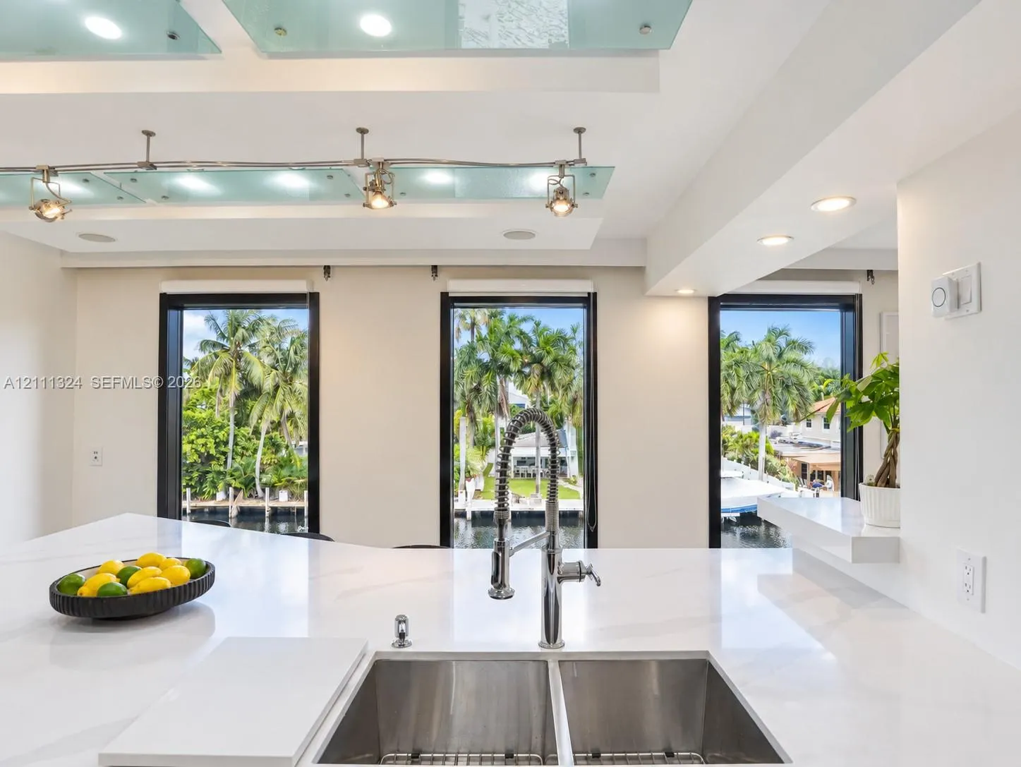 76 Isle Of Venice Drive #G