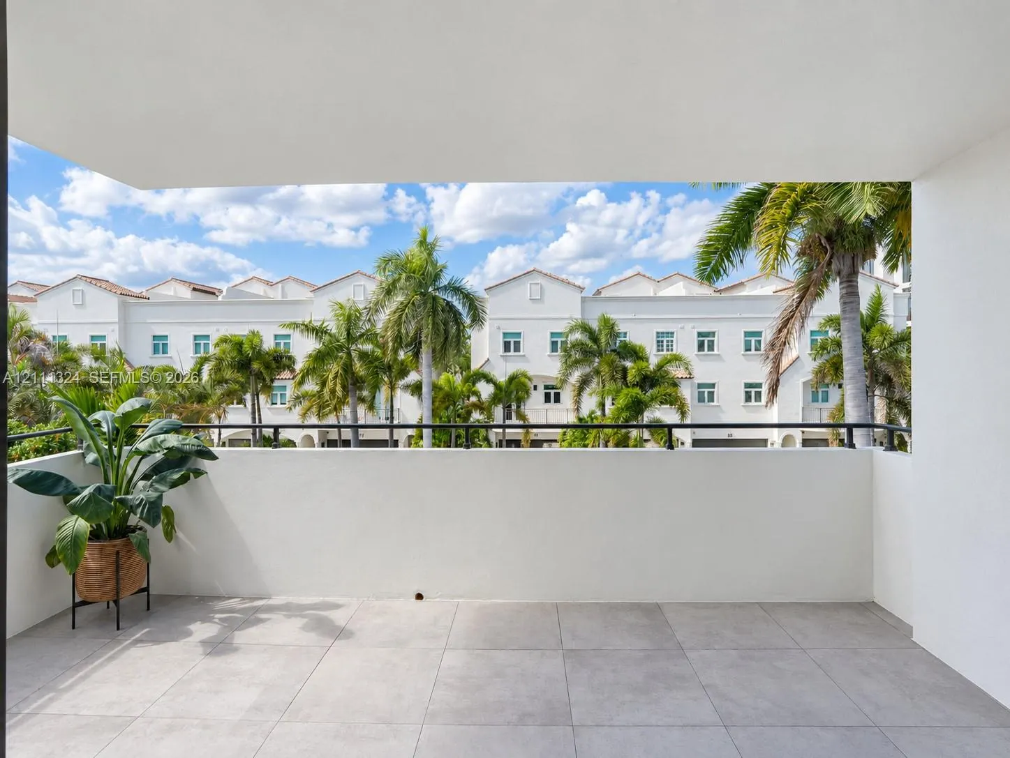 76 Isle Of Venice Drive #G
