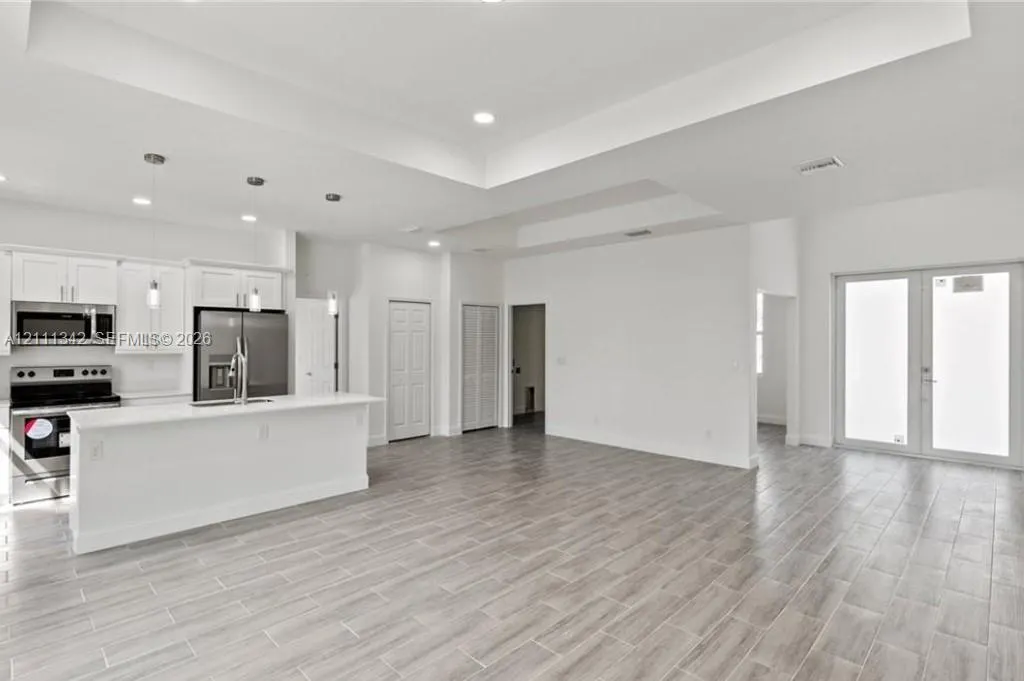 1701 Churchill Avenue #1701