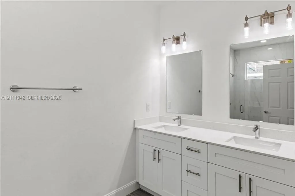 1701 Churchill Avenue #1701