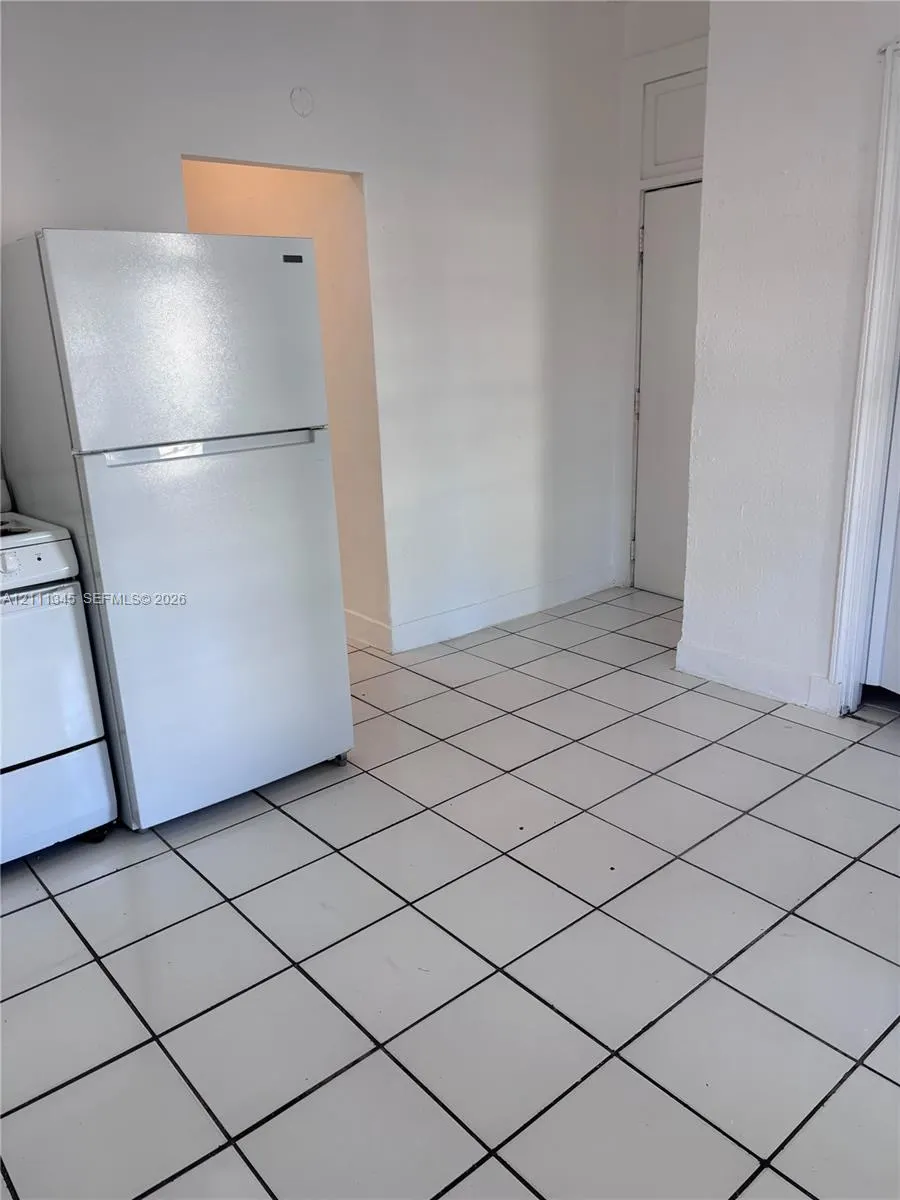 7149 Bay Drive #5