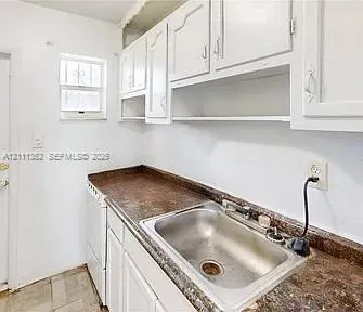 1478 NW 2nd Avenue #3