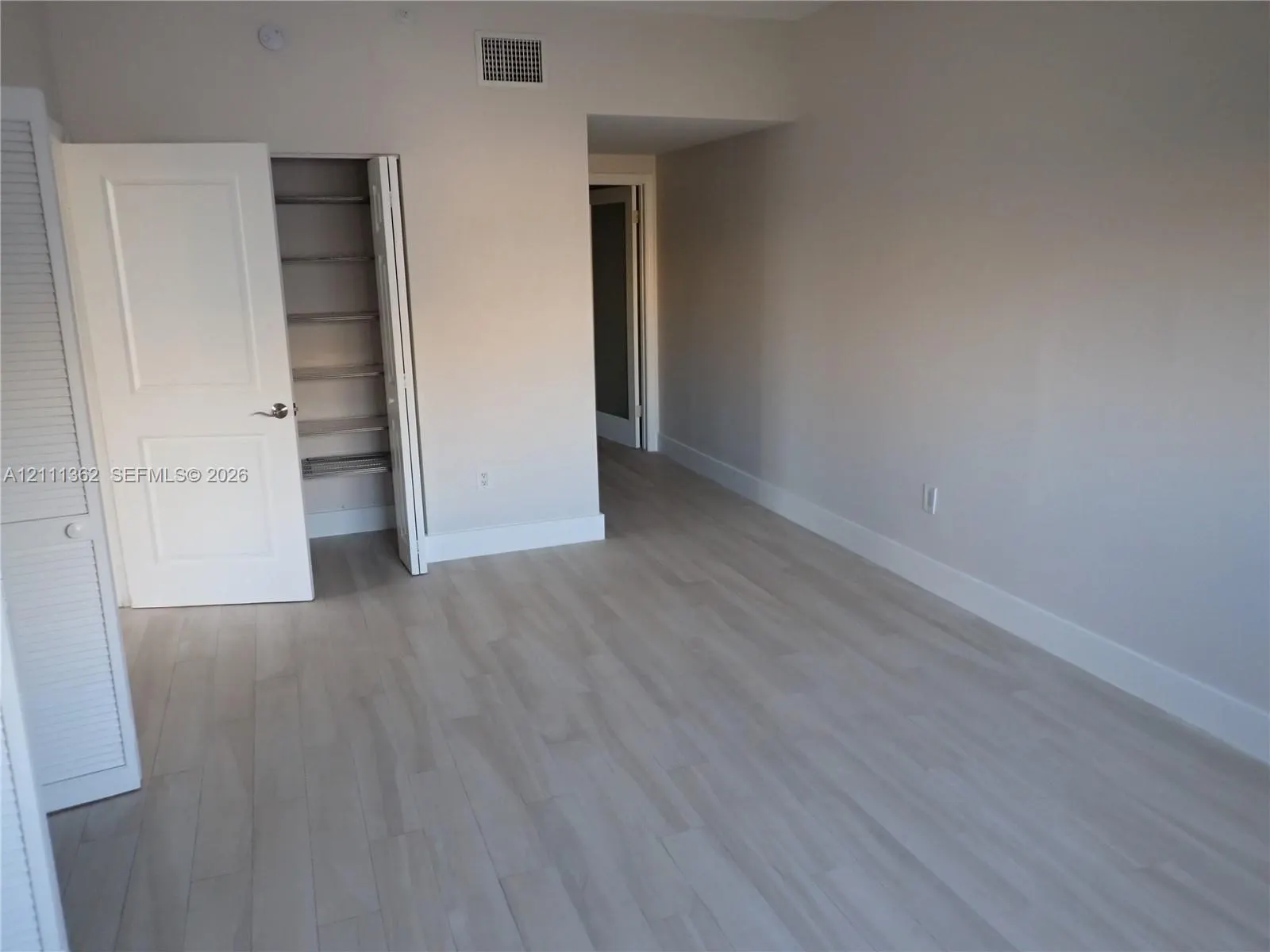 50 Ocean Lane Drive #404
