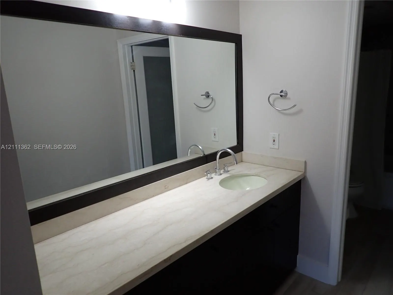 50 Ocean Lane Drive #404