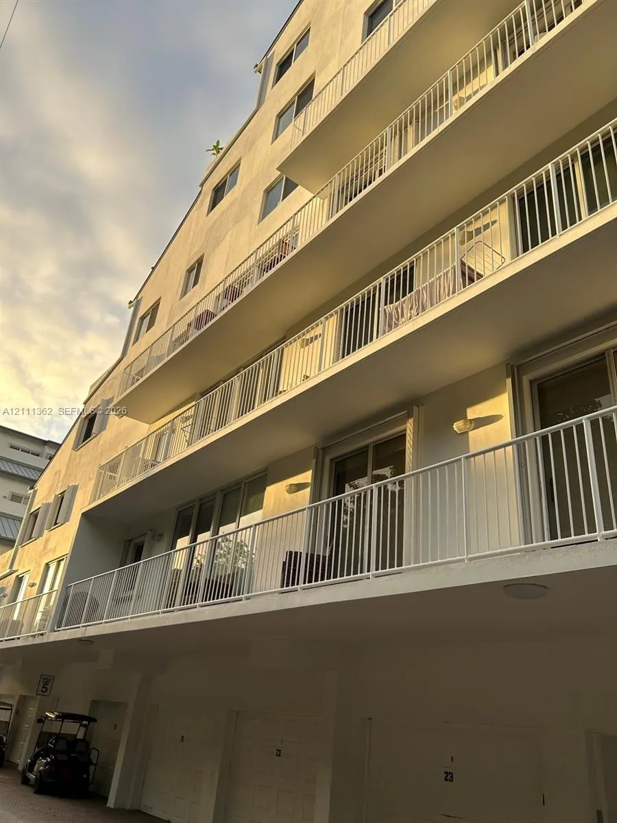 50 Ocean Lane Drive #404