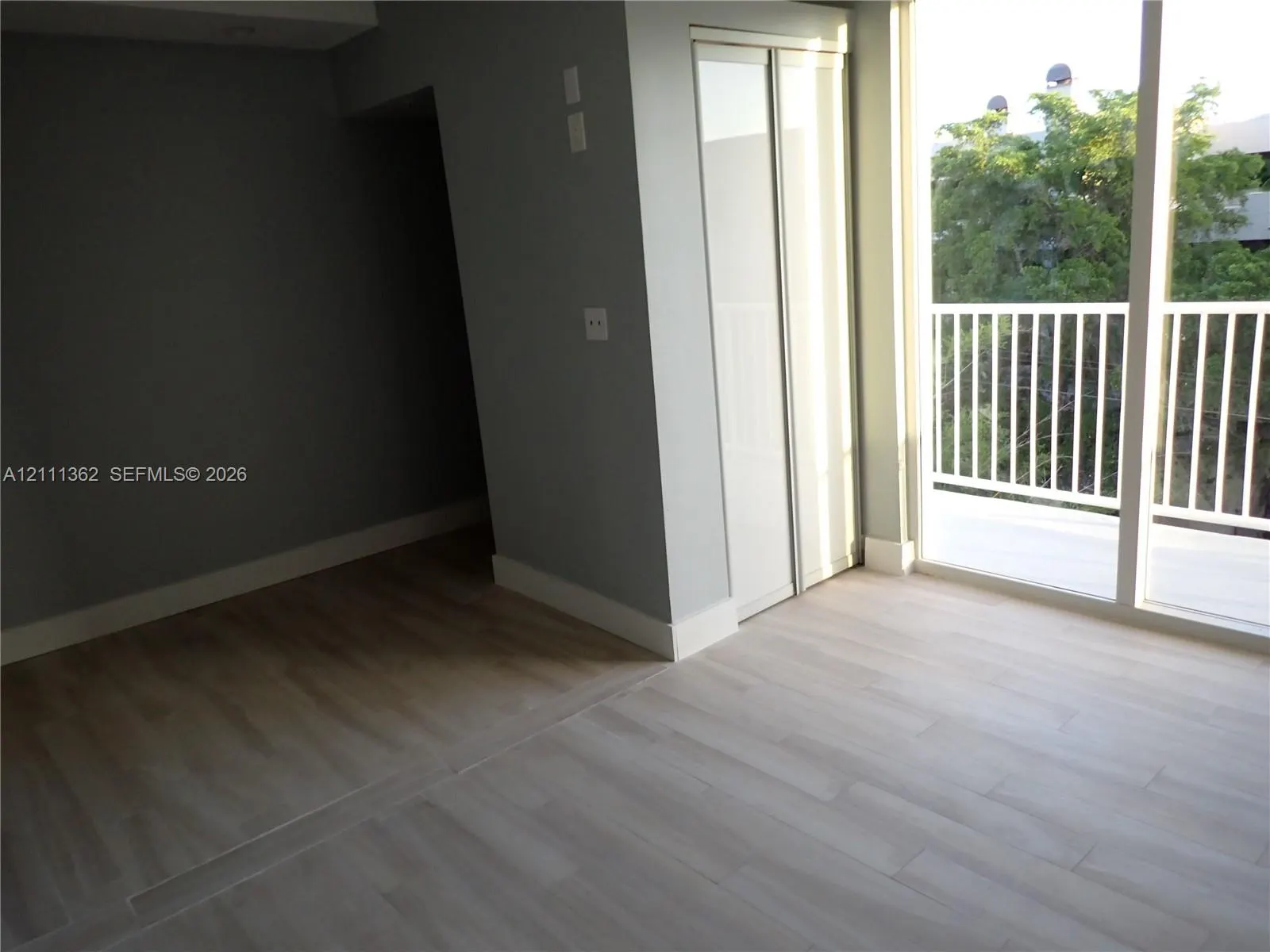 50 Ocean Lane Drive #404