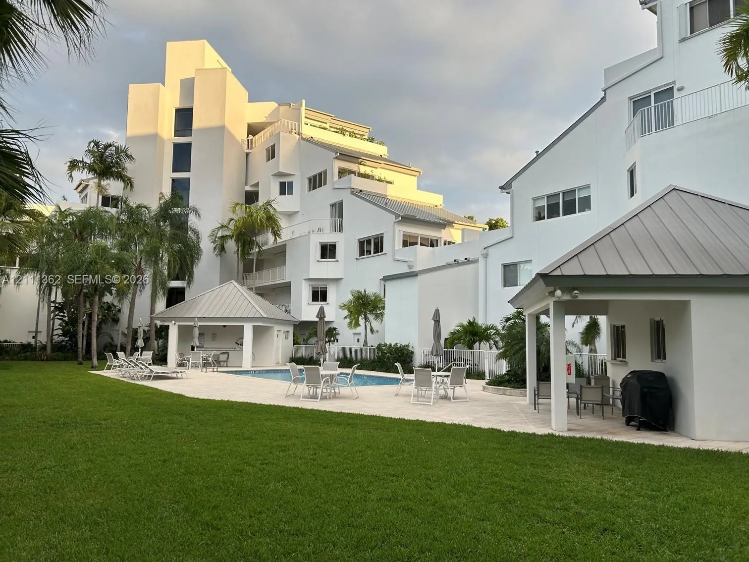 50 Ocean Lane Drive #404
