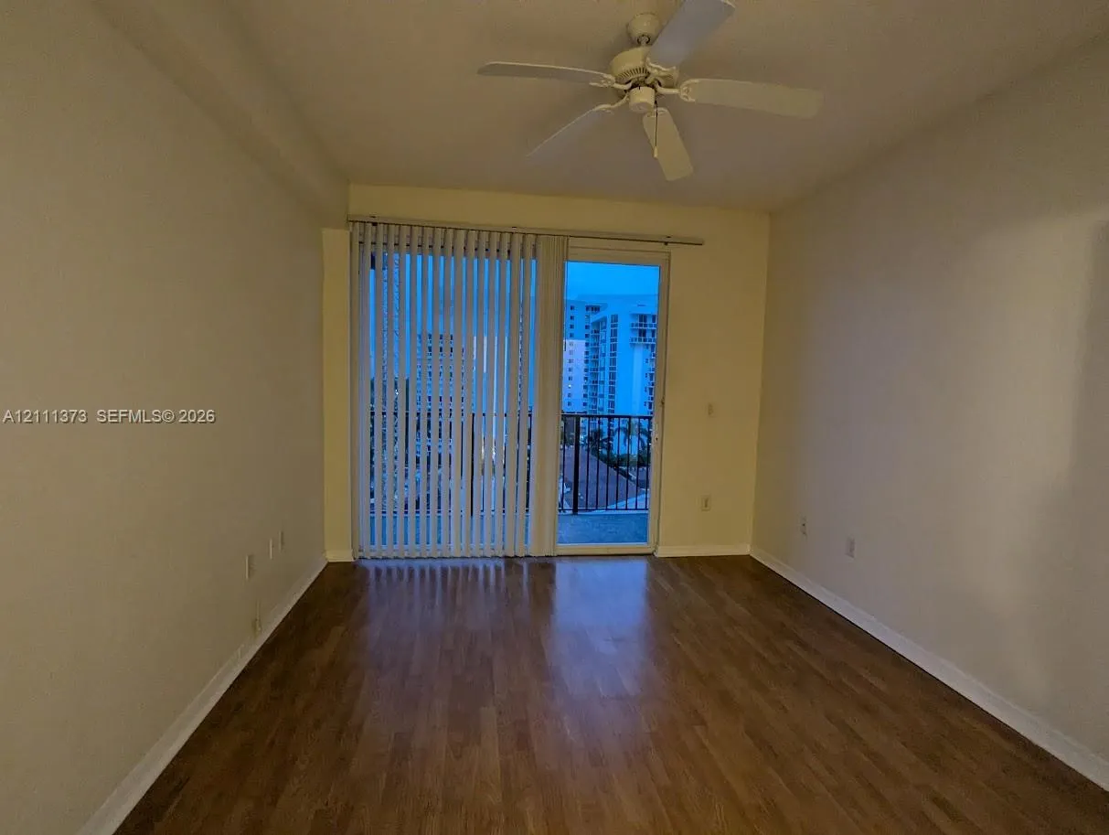 1801 N Flagler Drive #912