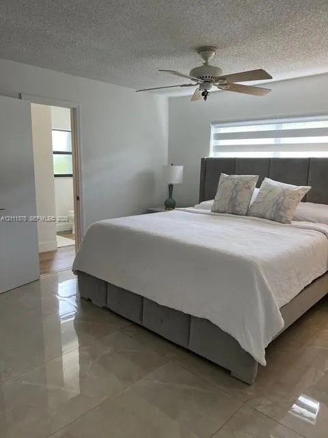 10860 NW 40th Street