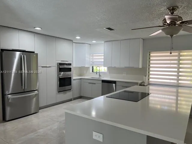 10860 NW 40th Street