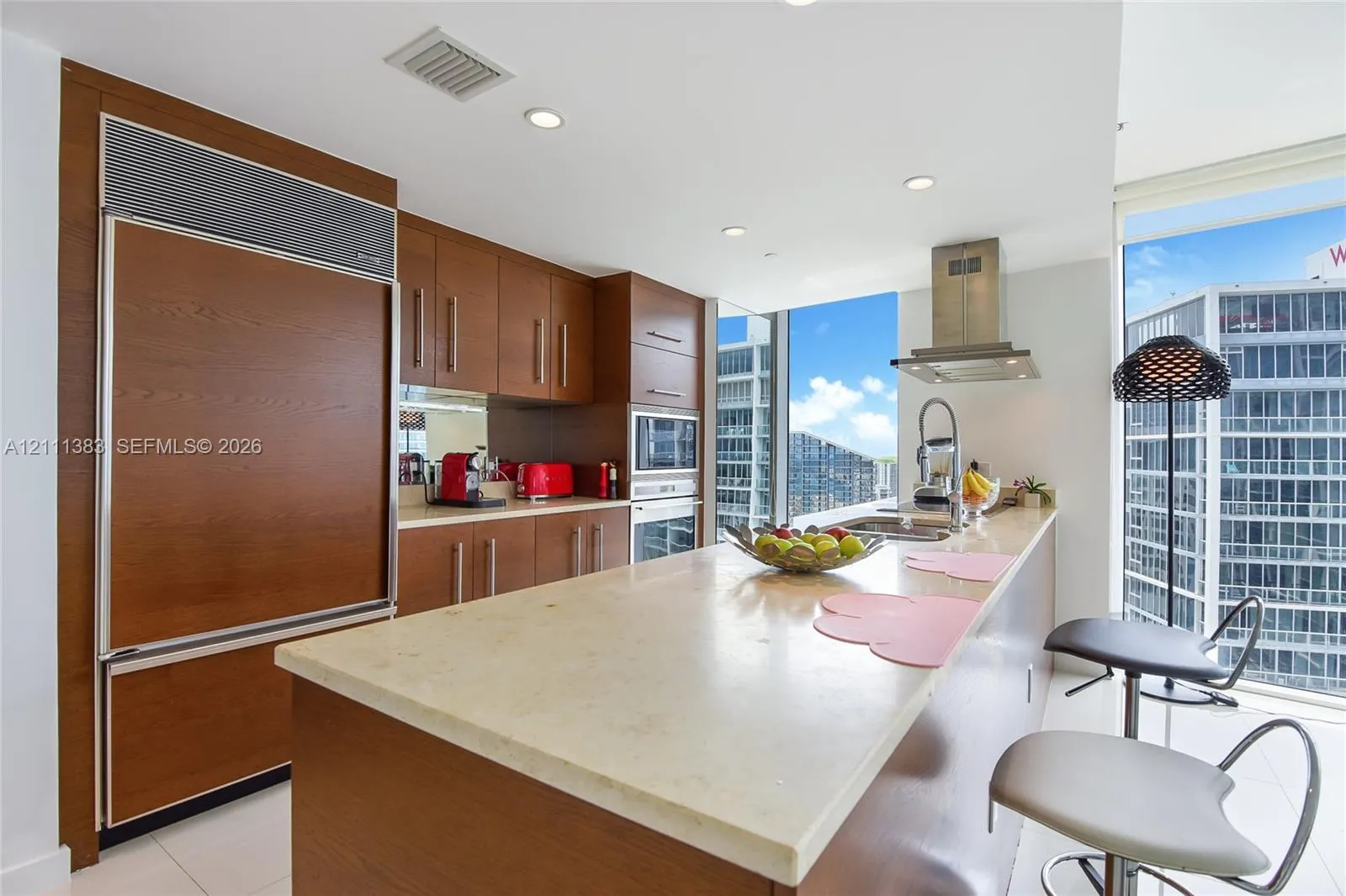 495 Brickell Avenue #4810