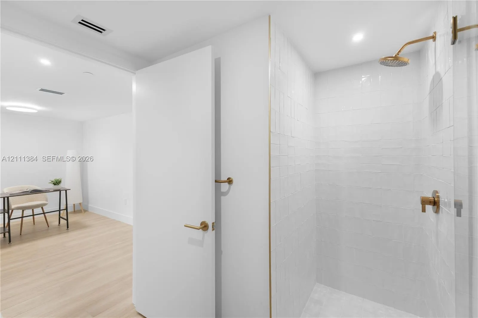 90 NE 32nd Street #504