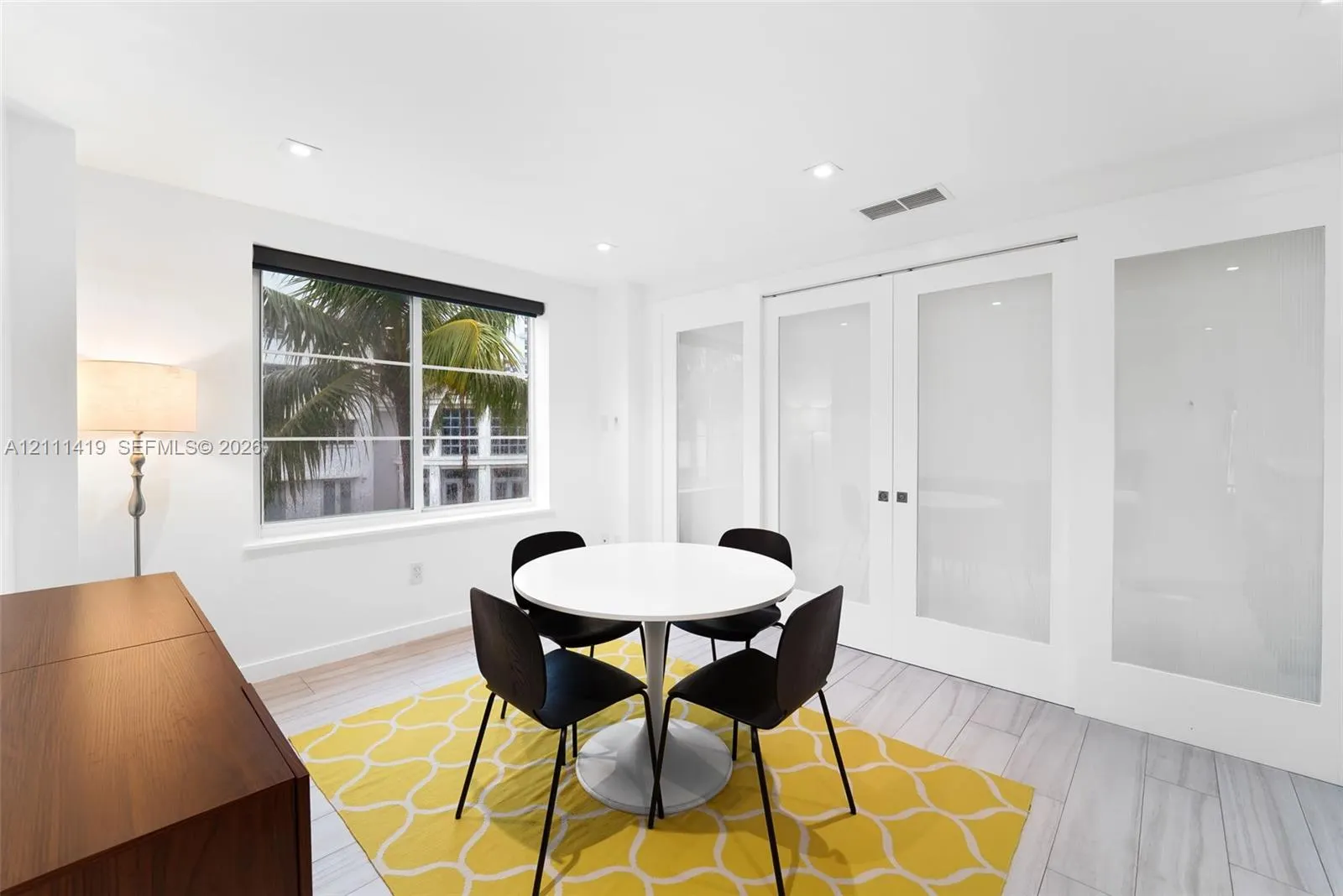 1460 Ocean Drive #307